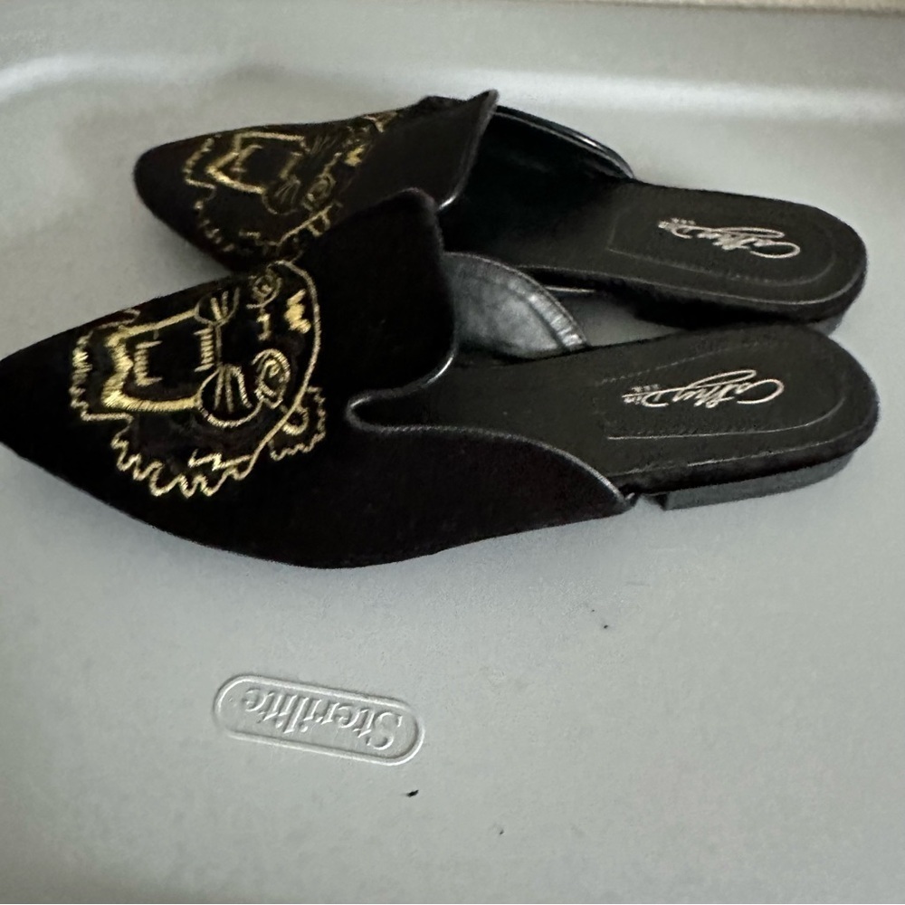 Cathy Din Bravia Embroidered Black Flat Mules Size 7 - Picture 5 of 10